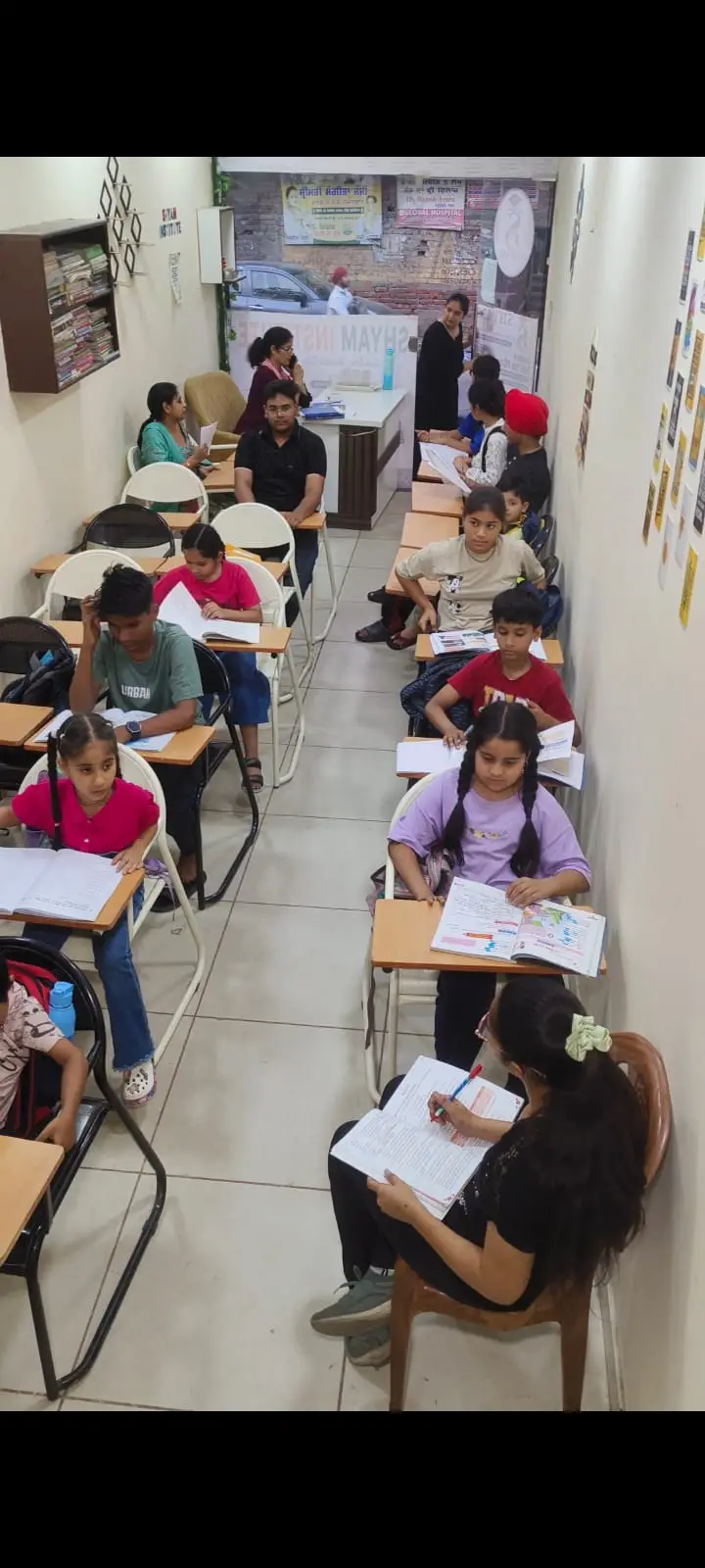 371ccb57-e729-4ade-a64c-1e7fe63b9331.webp